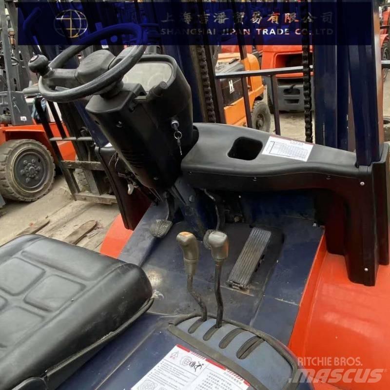 Heli 30 Empilhadores Diesel