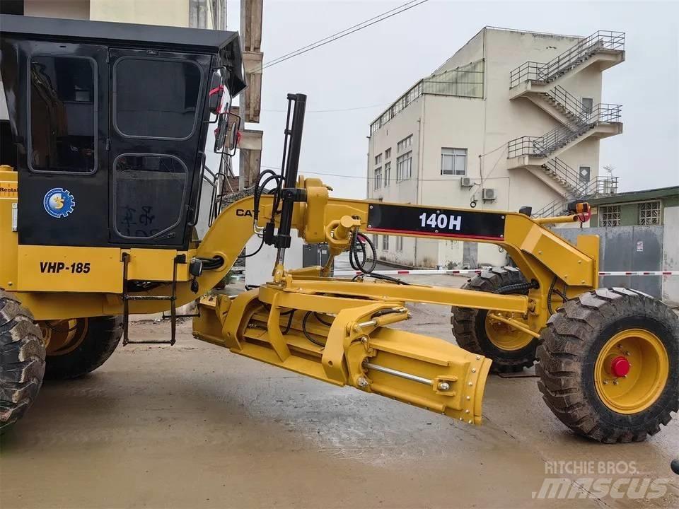 CAT 140H Motoniveladoras