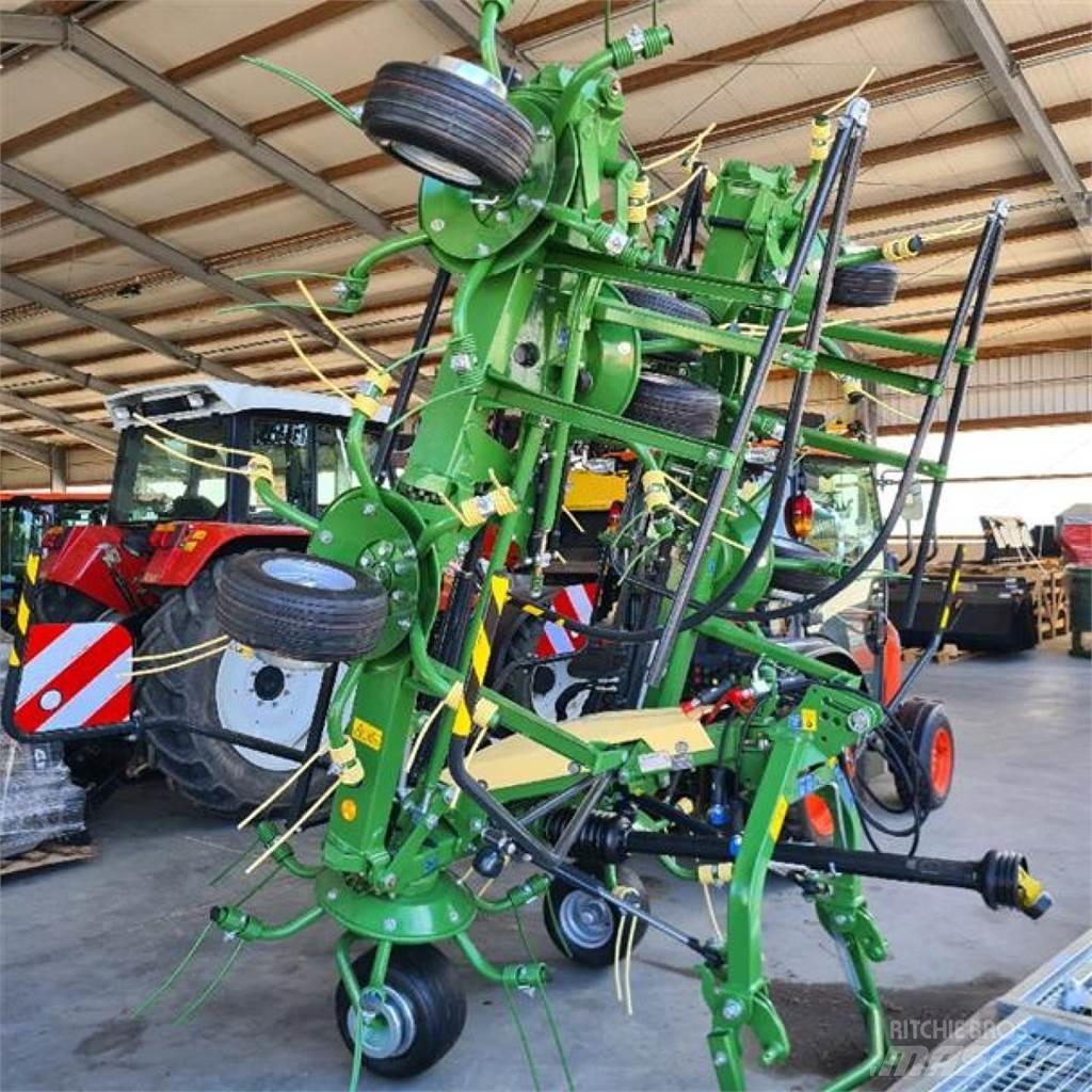 Krone VENDRO 900 Ancinho virador