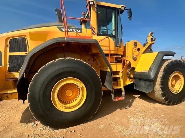 Volvo L 220 H Pás carregadoras de rodas