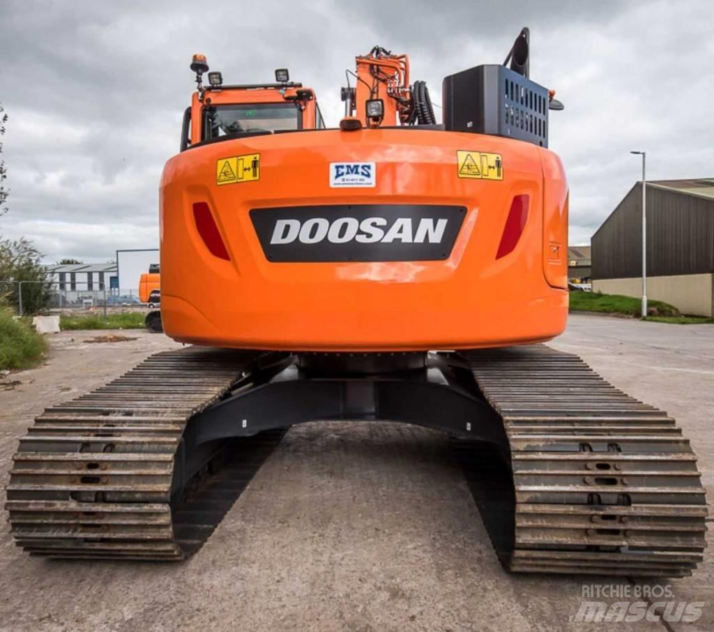 Doosan DX 235 LCR-5 Escavadoras de rastos