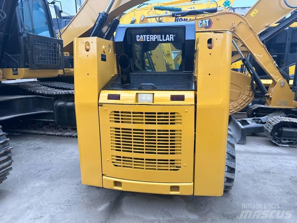 CAT 246 D Carregadoras de direcção deslizante