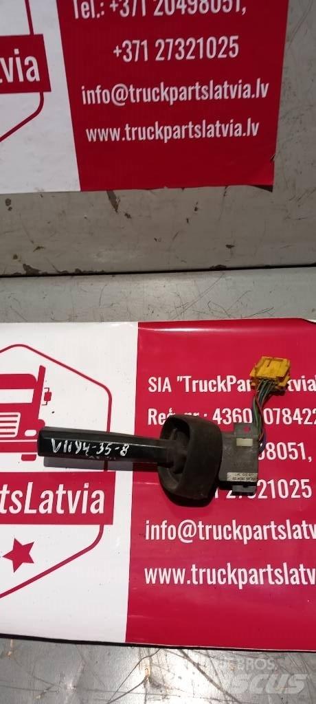 Volvo FH 12.   1624133 Cabines e interior