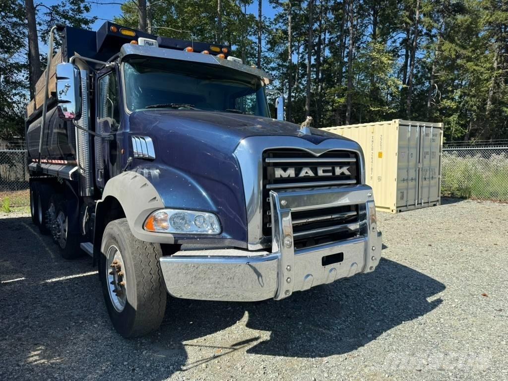 Mack GU813 Camiões basculantes