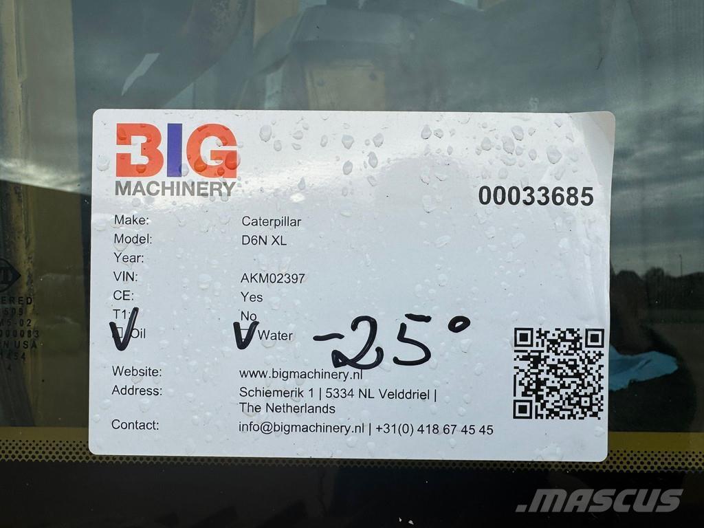 CAT D6N XL Dozers - Tratores rastos