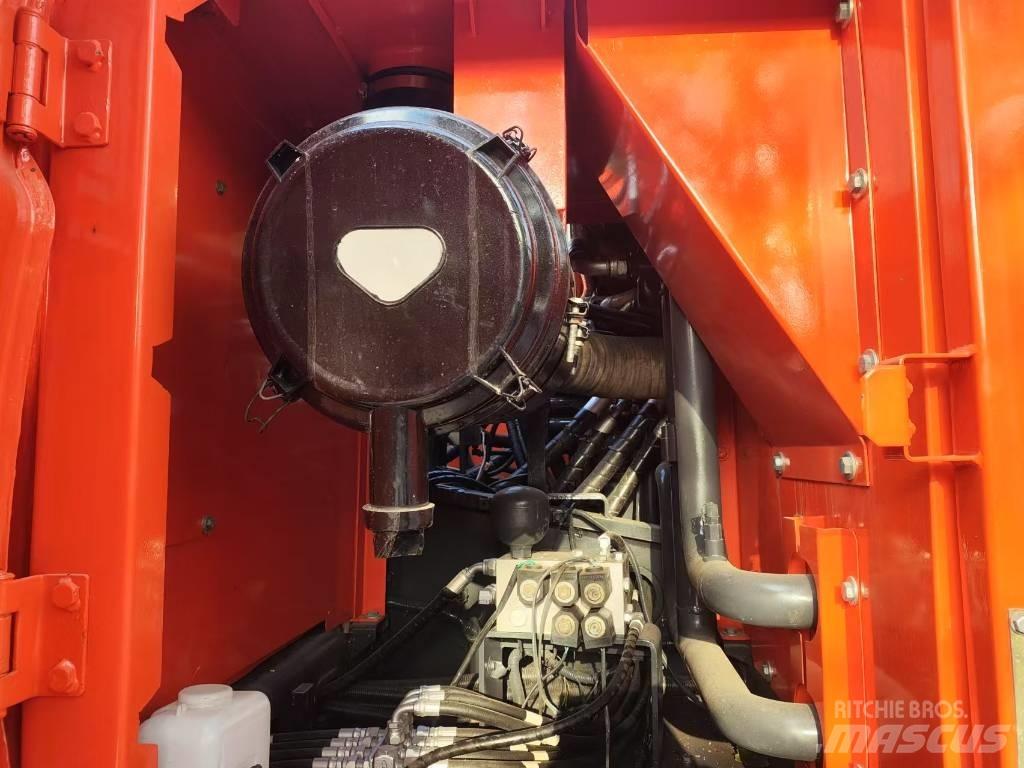Doosan DX300LC-9c Escavadoras de rastos