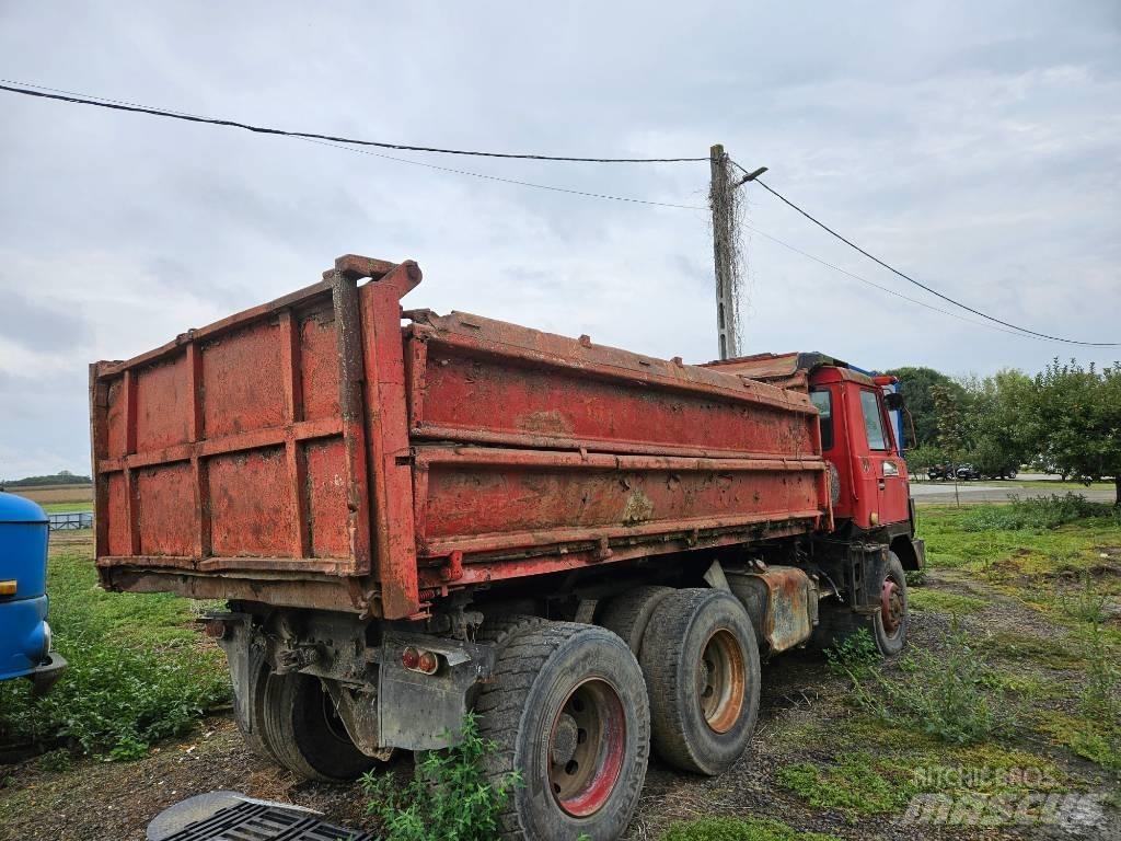 Tatra 138 S3  6x6 Camiões basculantes
