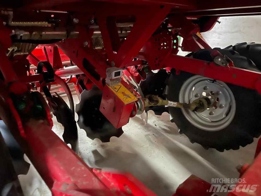 Grimme GL 420 Semeadores de batatas