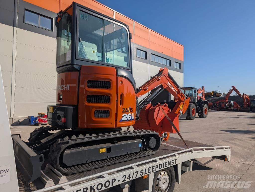 Hitachi ZX 26 U-6 Mini Escavadoras <7t