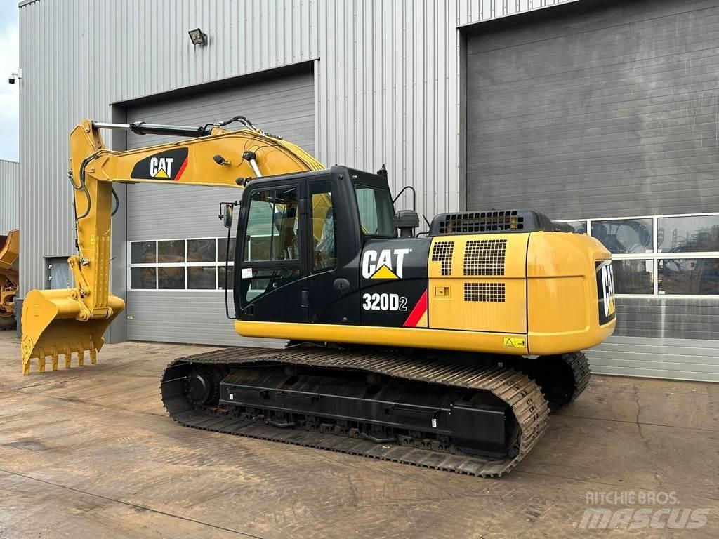 CAT 320D2 Escavadoras de rastos