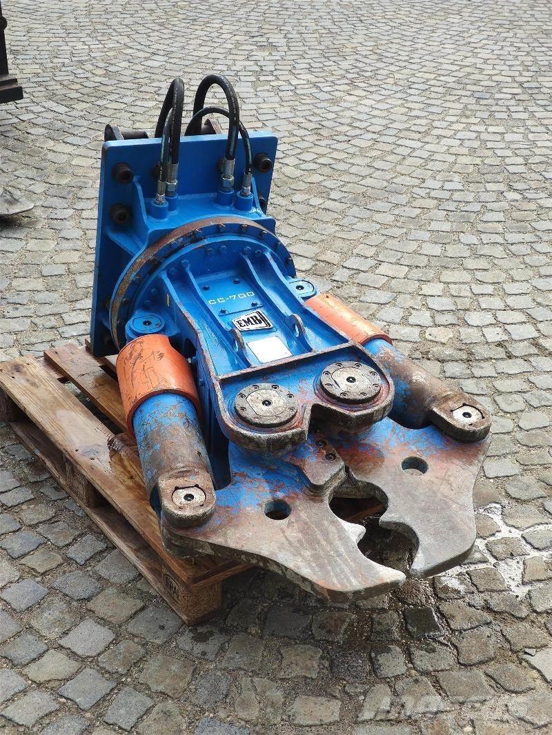  EMB CC700 Cortadores
