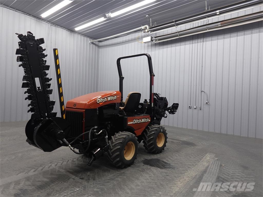 Ditch Witch 420SX Abre-valas