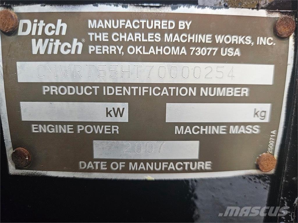 Ditch Witch RT55 Serras para Betão e Pedra