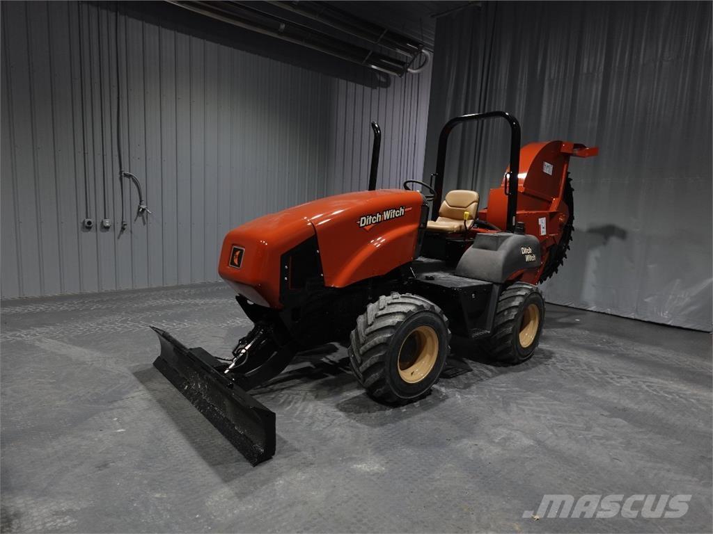 Ditch Witch RT55 Serras para Betão e Pedra