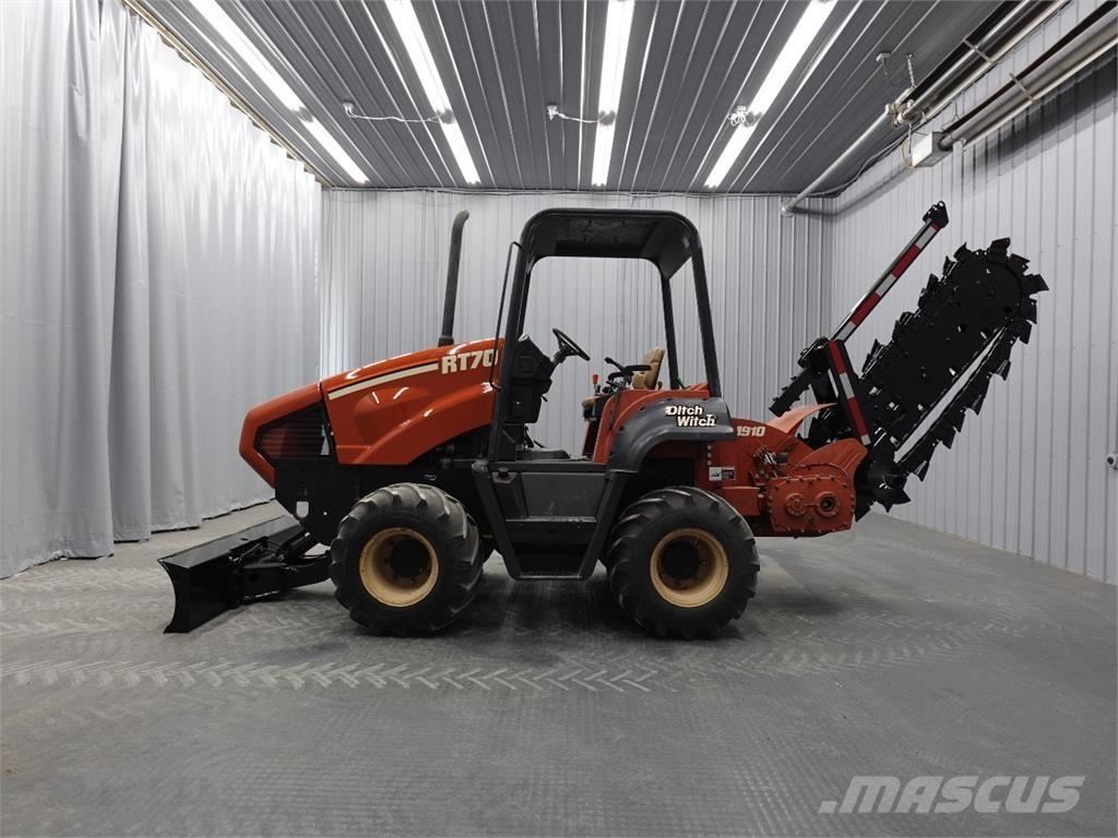 Ditch Witch RT70M Abre-valas