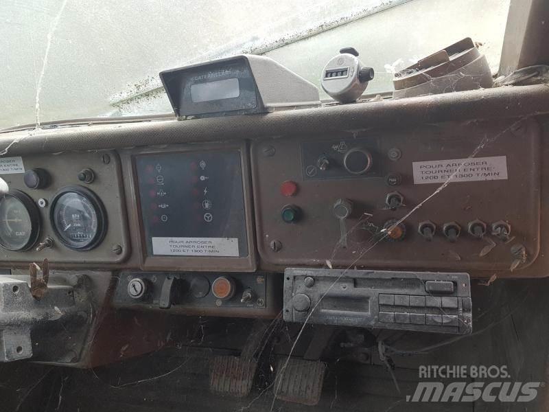 CAT 777 Camiőes dumper basculantes rígidos