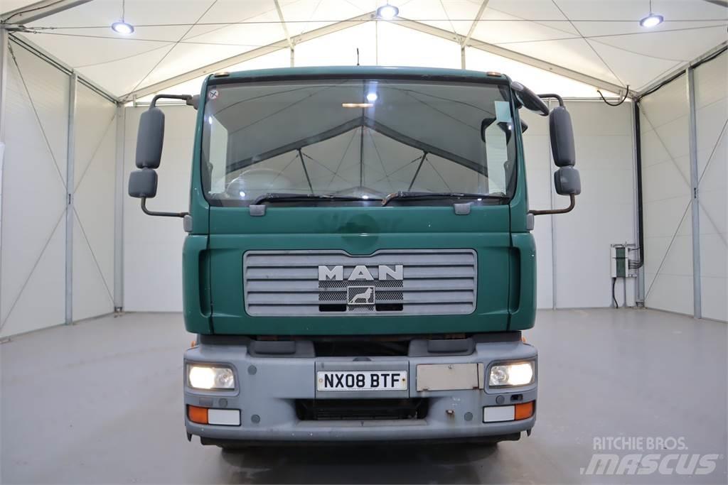 MAN TGM 18.240 WASTE OIL Camiões-cisterna