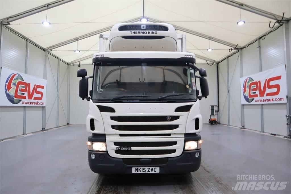 Scania P250 Contentores refrigerados