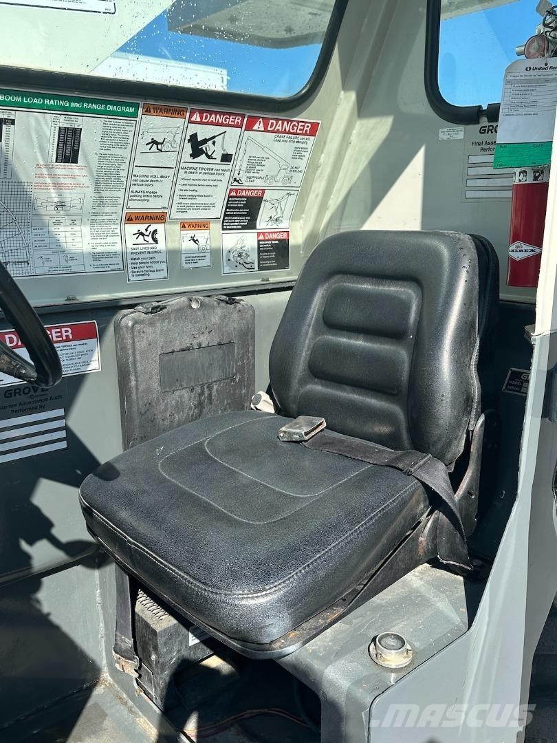 Grove YB5515 Gruas Fora-de-estrada