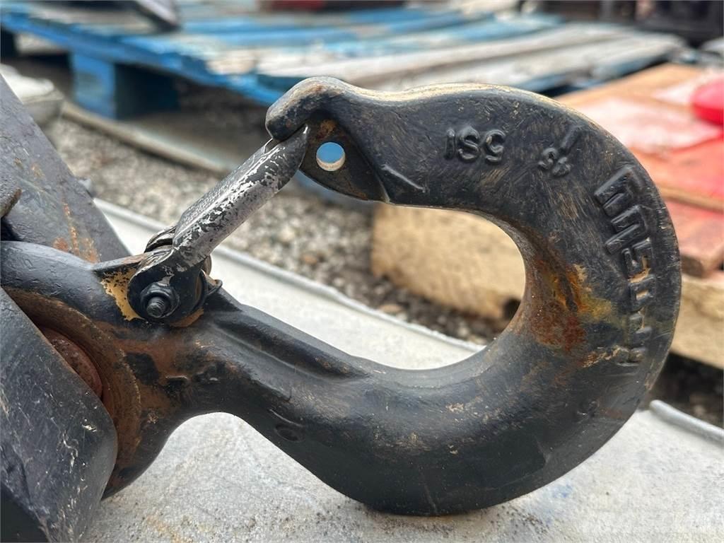 National  Peças e equipamento de gruas