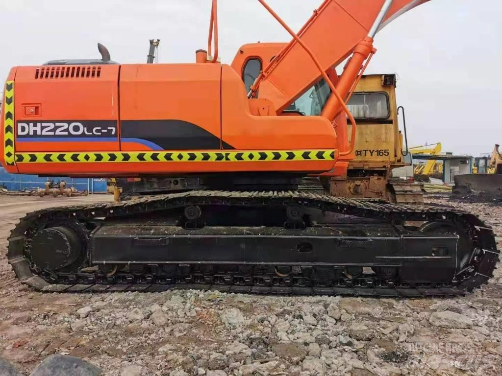 Doosan DH 220 Escavadoras de rastos