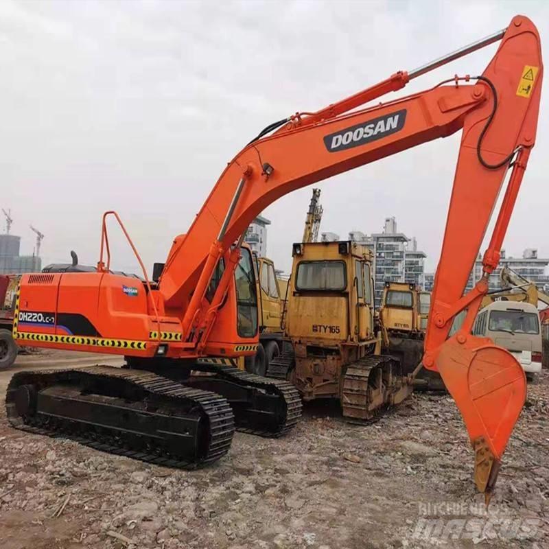 Doosan DH 220 Escavadoras de rastos