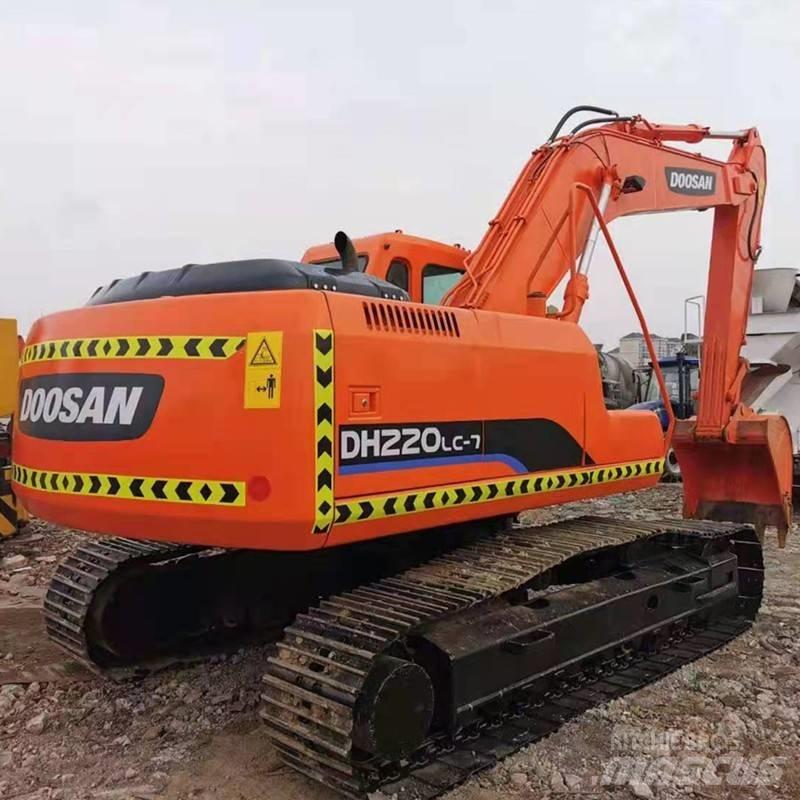 Doosan DH 220 Escavadoras de rastos