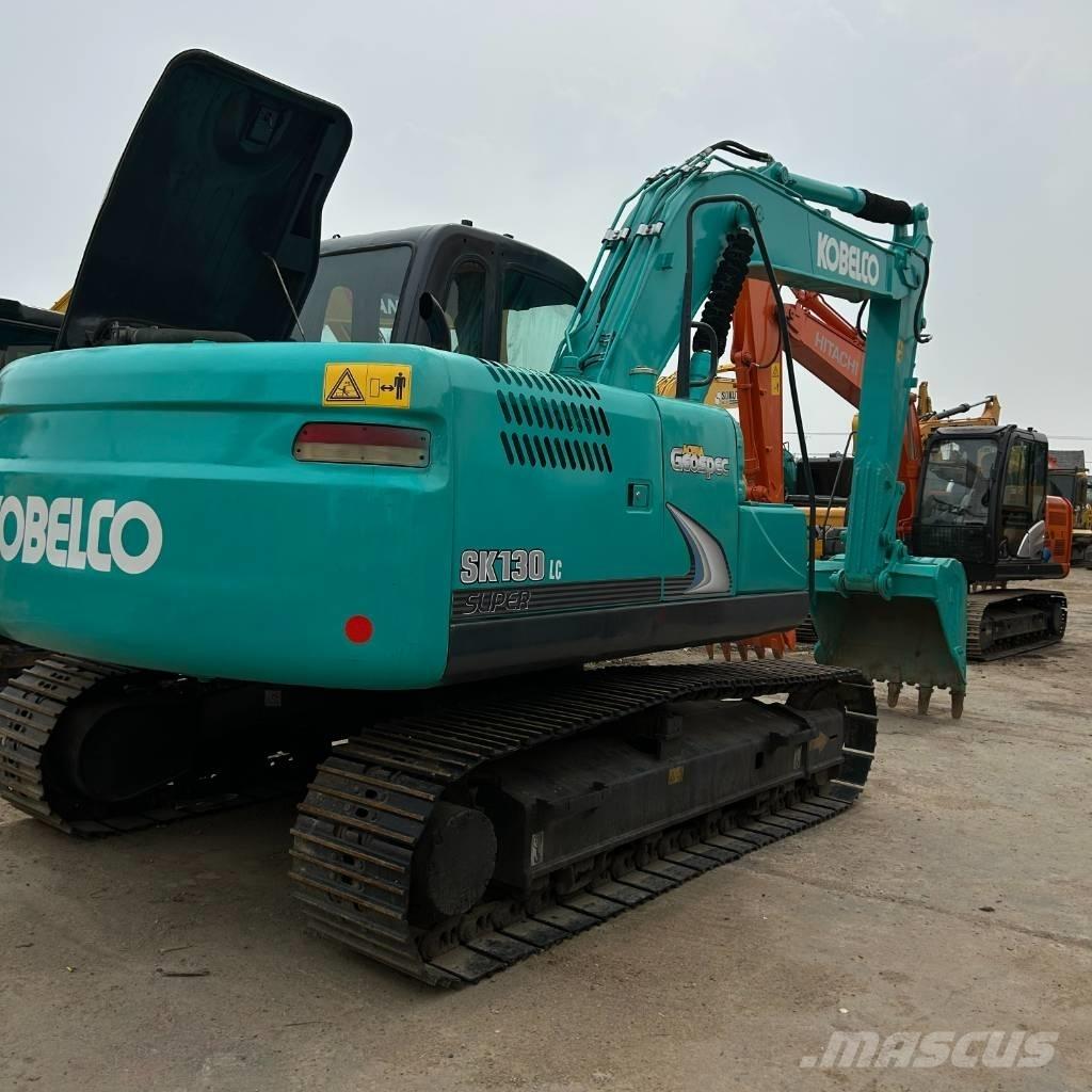 Kobelco 130 Escavadoras de rastos