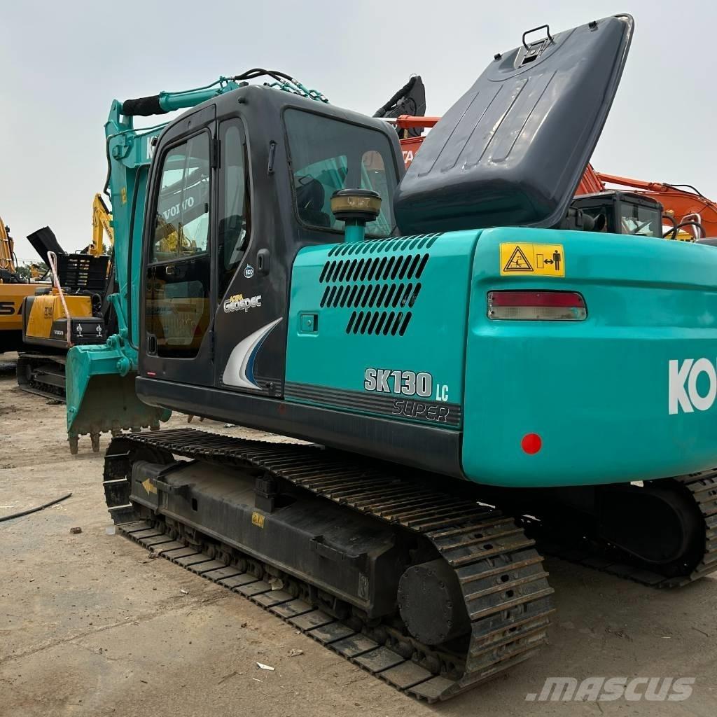 Kobelco 130 Escavadoras de rastos