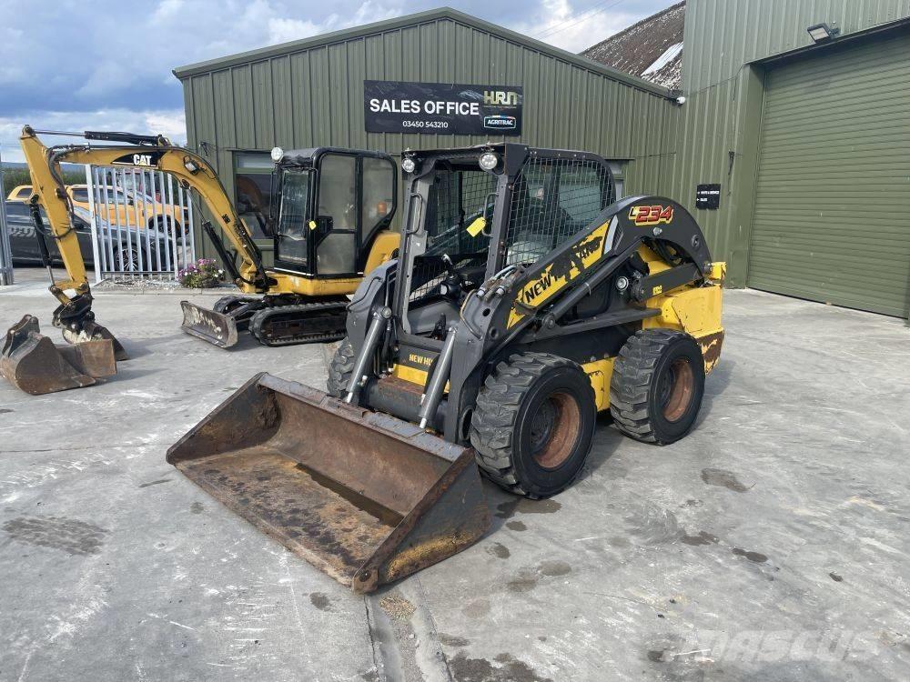 New Holland L 234 Carregadoras de direcção deslizante