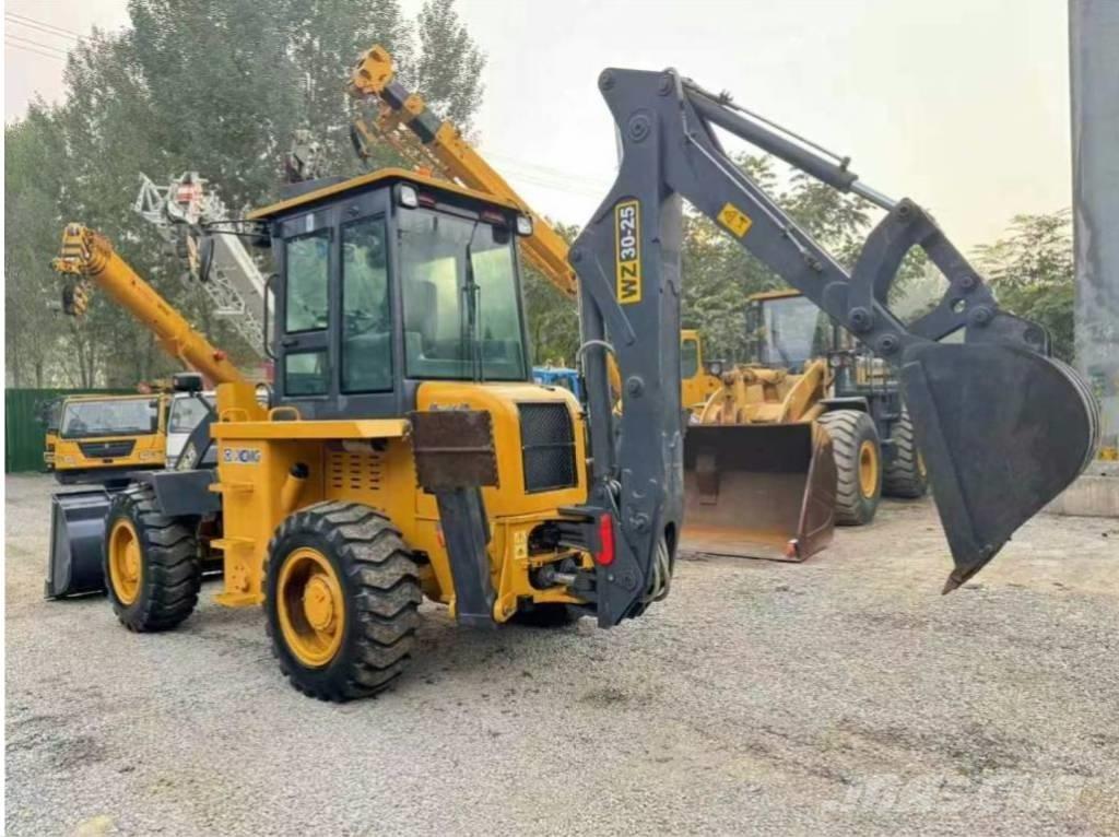 XCMG WZ 30-25 Retroescavadoras