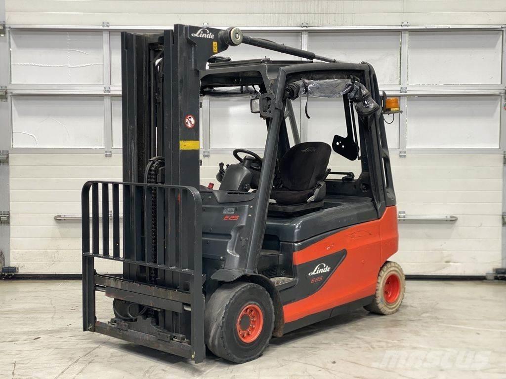 Linde E25L Empilhadores eléctricos