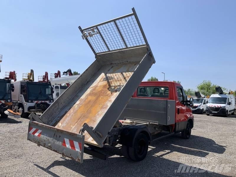 Iveco 35C13 - Tipper Camiões basculantes