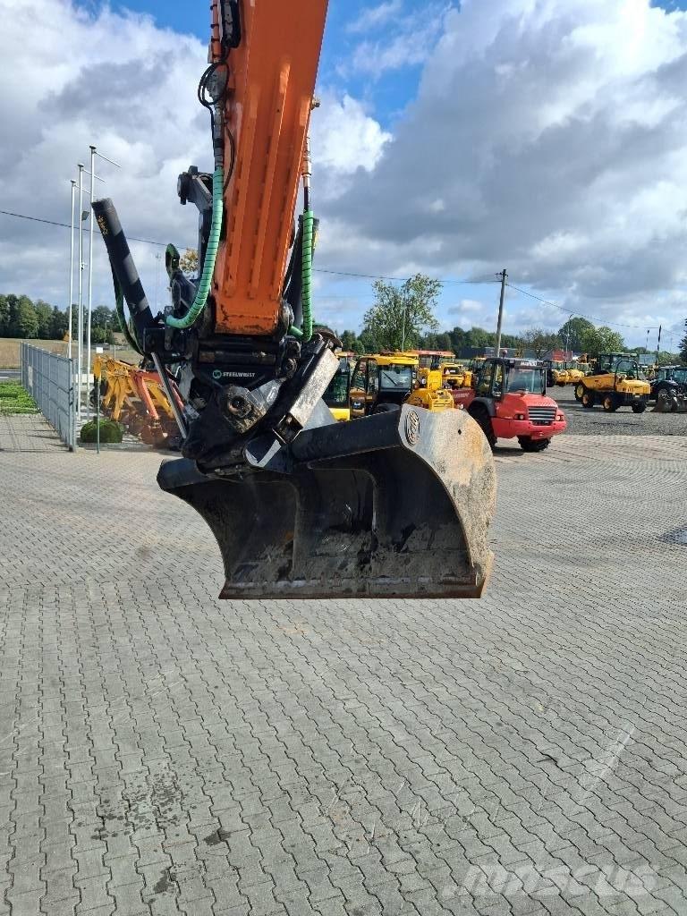 Doosan DX 165 W-5 Escavadoras de rodas