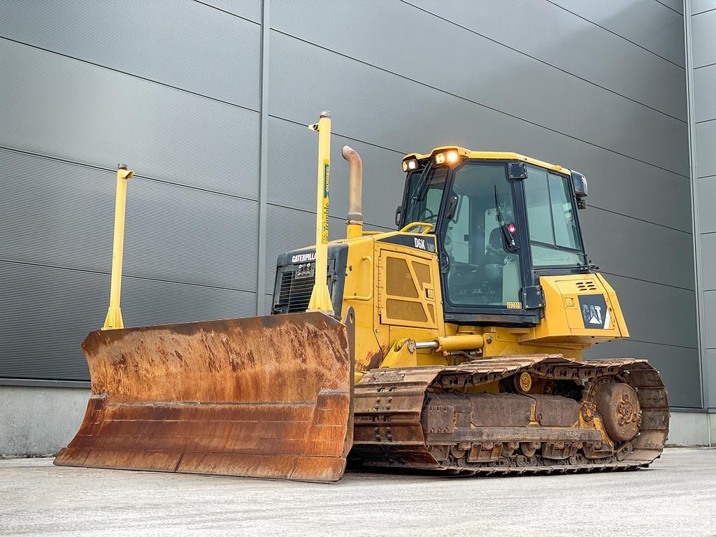 CAT D6K Dozers - Tratores rastos