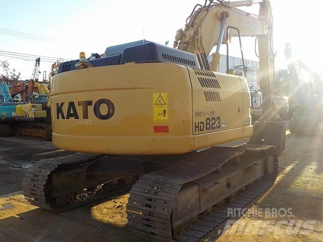 Kato HD823MR-6 Escavadoras de rastos