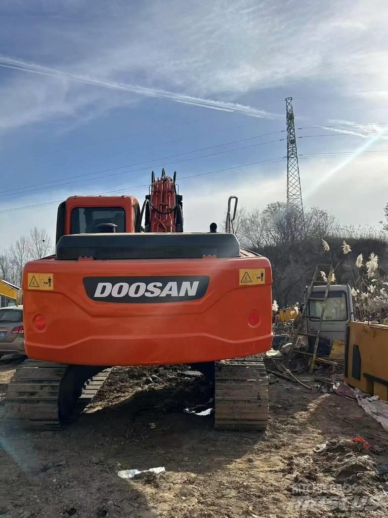 Doosan DX225LC-9C Escavadoras de rastos