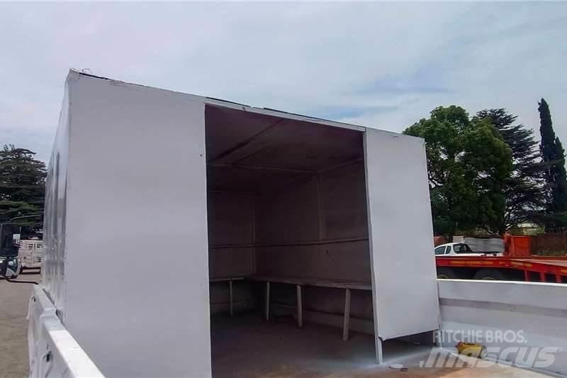 Isuzu NPR400 Outros Camiões