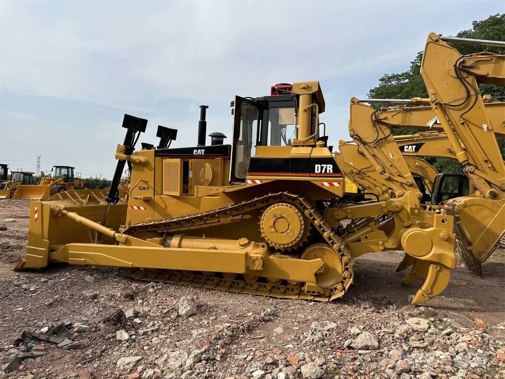 CAT D 7 R Dozers - Tratores rastos