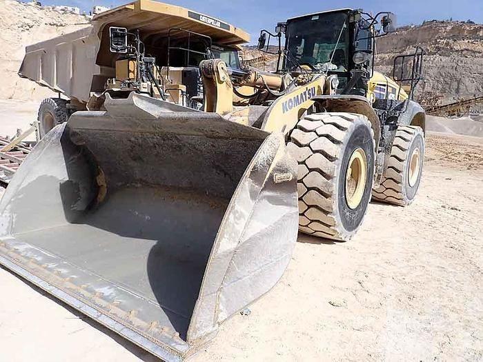Komatsu WA475 Pás carregadoras de rodas