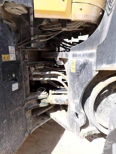 Komatsu WA475 Pás carregadoras de rodas