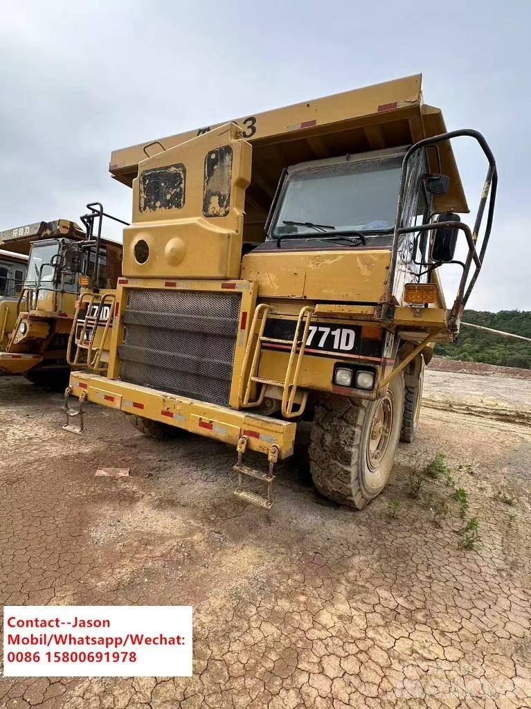 CAT 771 D Camiőes dumper basculantes rígidos
