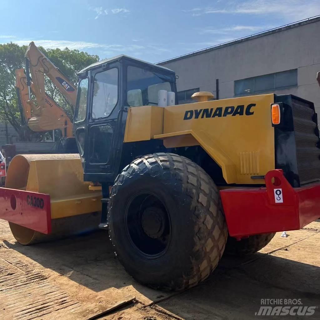 Dynapac CA 30 D Cilindros Compactadores monocilíndricos