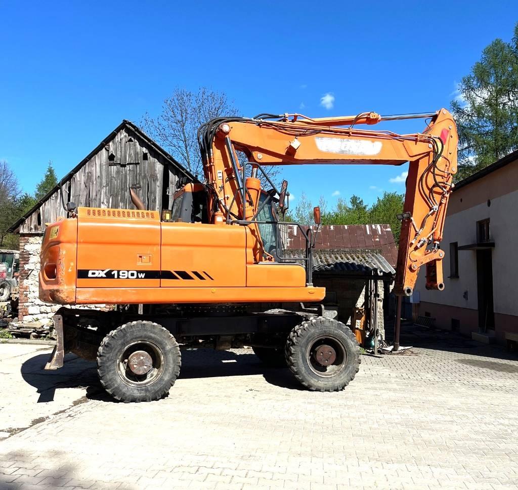 Doosan DX 190 W-3 Escavadoras de rodas