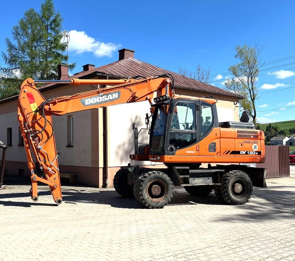 Doosan DX 190 W-3 Escavadoras de rodas
