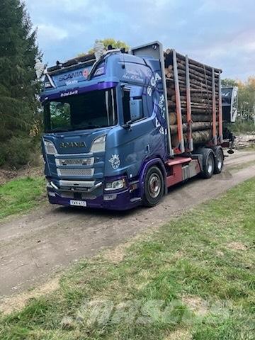 Scania R650B6X4NB Camiões de transporte de troncos