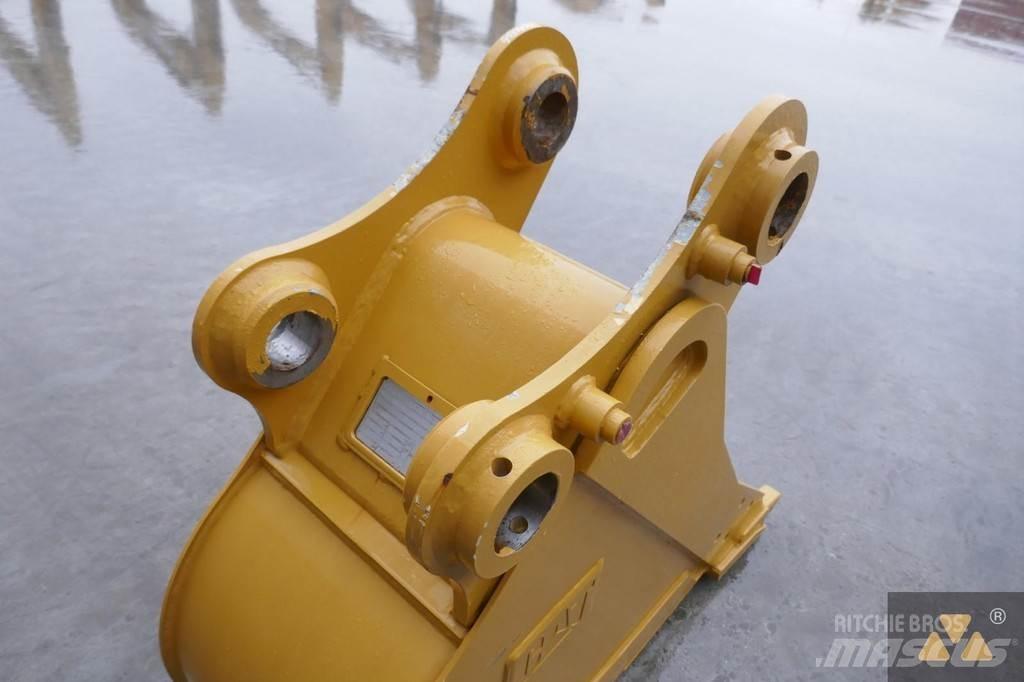 CAT 313 Bucket Baldes