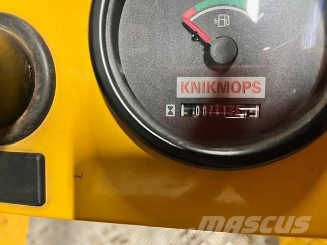 Knikmops KM 130 Pás carregadoras de rodas