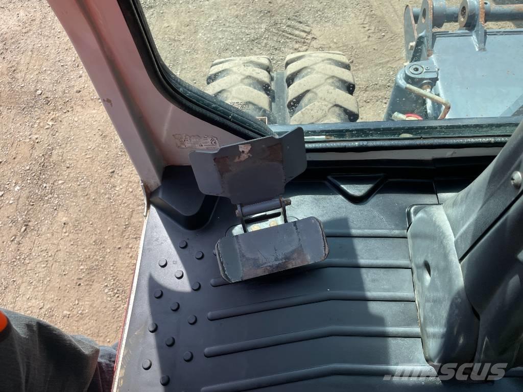 Takeuchi TB 295 W Escavadoras de rodas