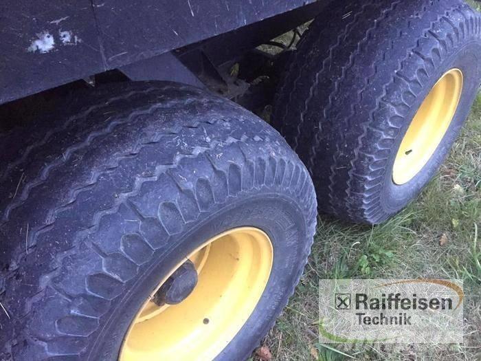New Holland BB 960 Enfardadeira de fardos quadrados